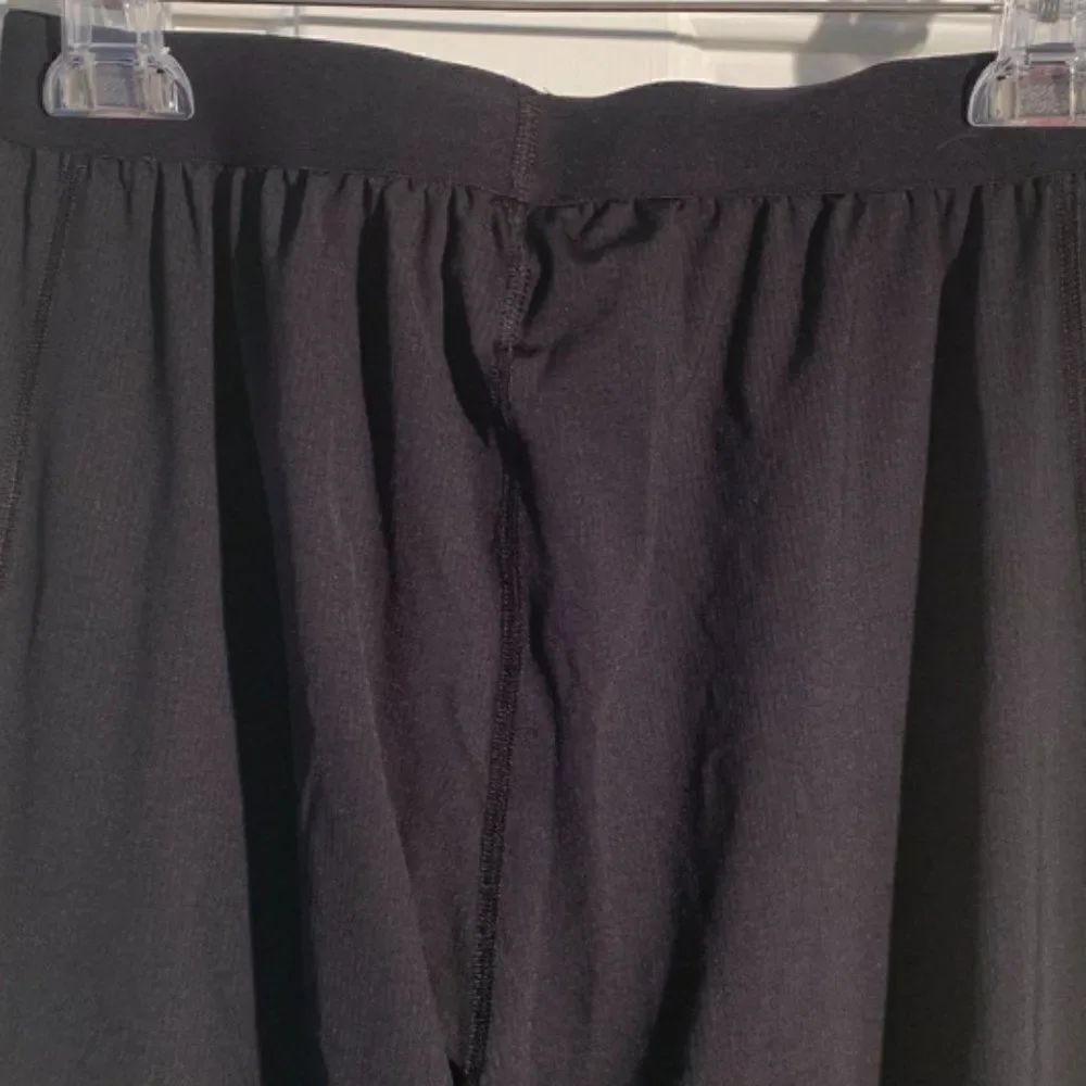 Tech Wick Base Layer Pant - Picture 7 of 7